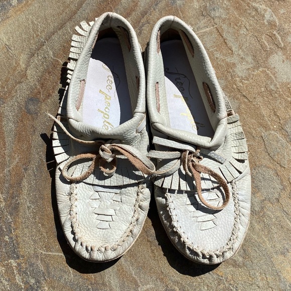 Free People Fringed Leather Moccasins - Picture 7 of 16